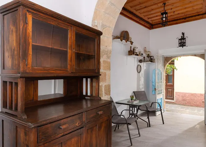 Casa Tradizionale Penzion Rhodes City