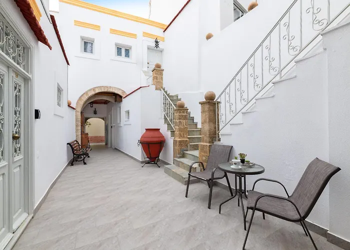 Casa Tradizionale بيت ضيافة Rhodes City